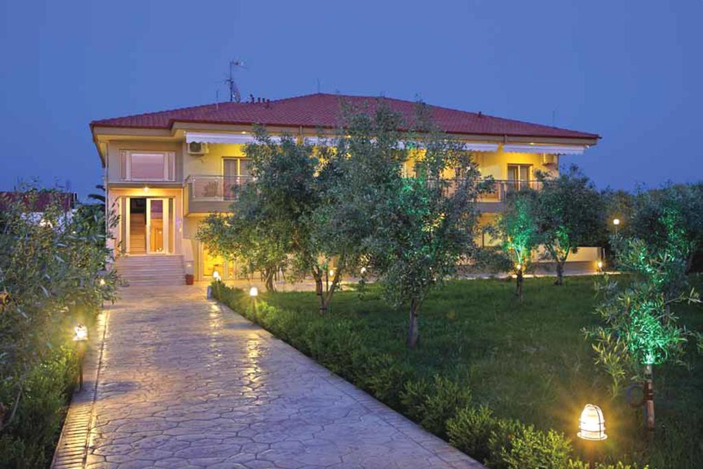 Gaia Studios & Apartments Неа-Плайя Экстерьер фото